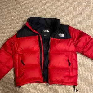 The North face woman’s Nuptse 1996 retro